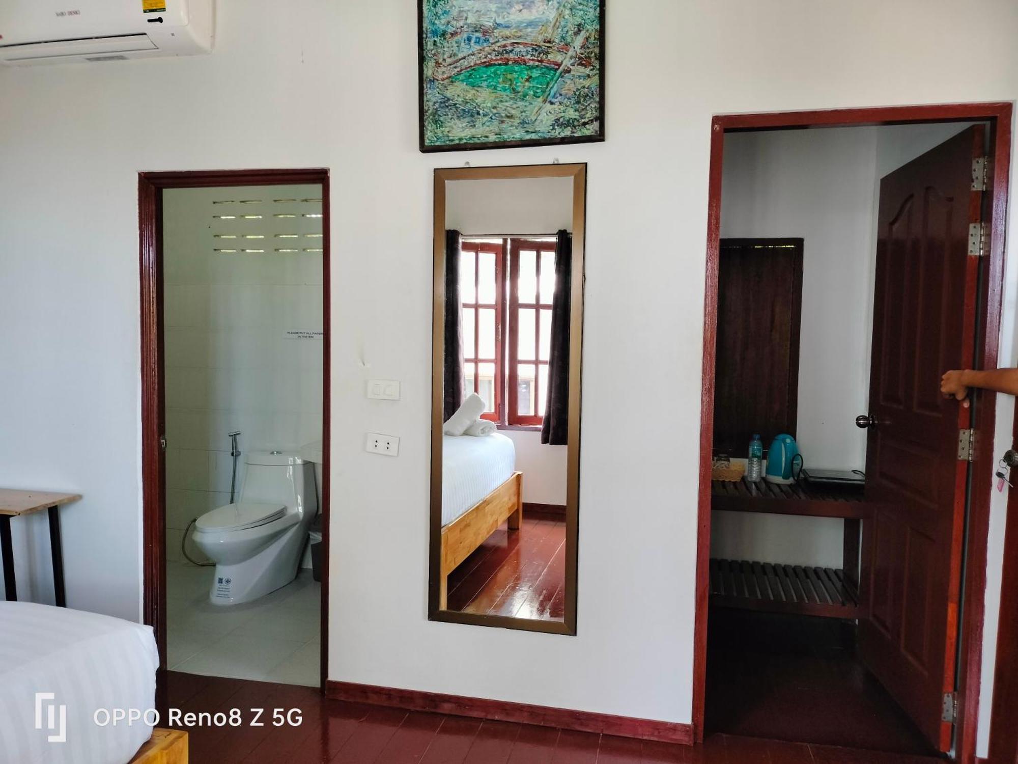 Namthip Homebeach Баан-Тай Номер фото