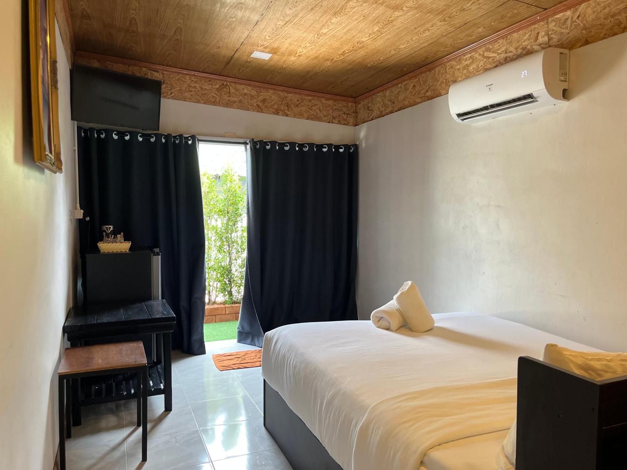 Namthip Homebeach Баан-Тай Екстер'єр фото